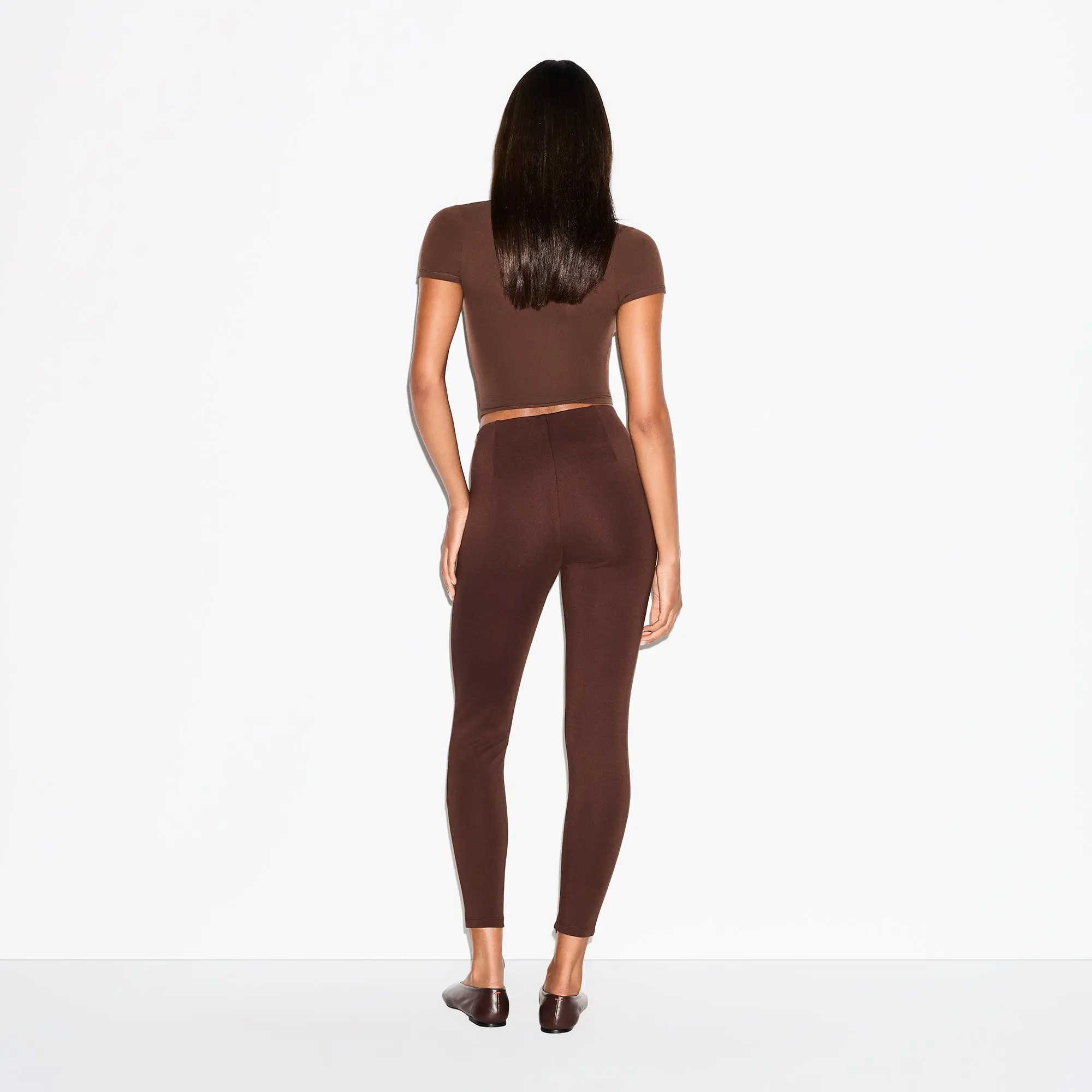 High-Waisted Legging - Image 4
