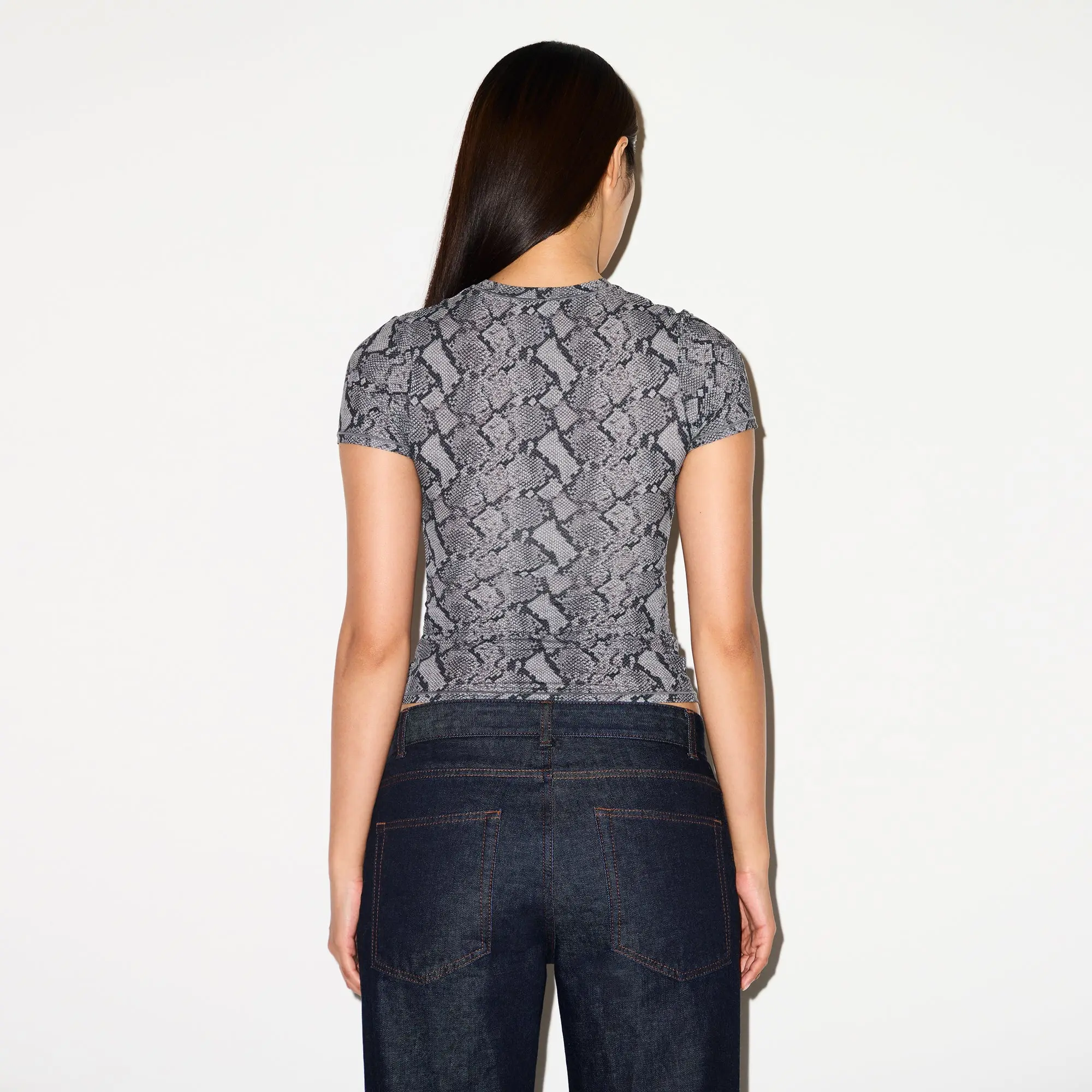 T-Shirt - Image 3