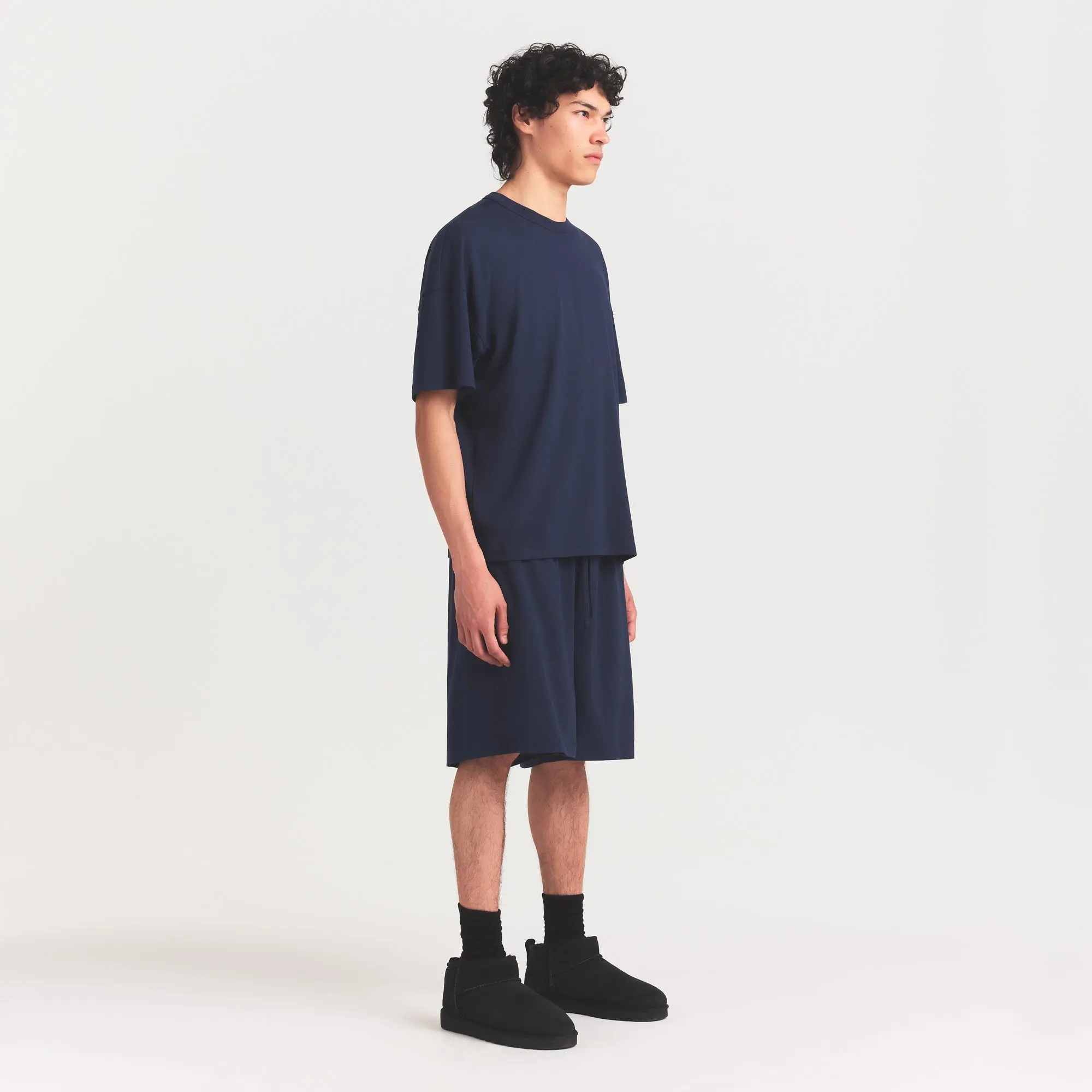 Mens Relaxed Short - Image 2