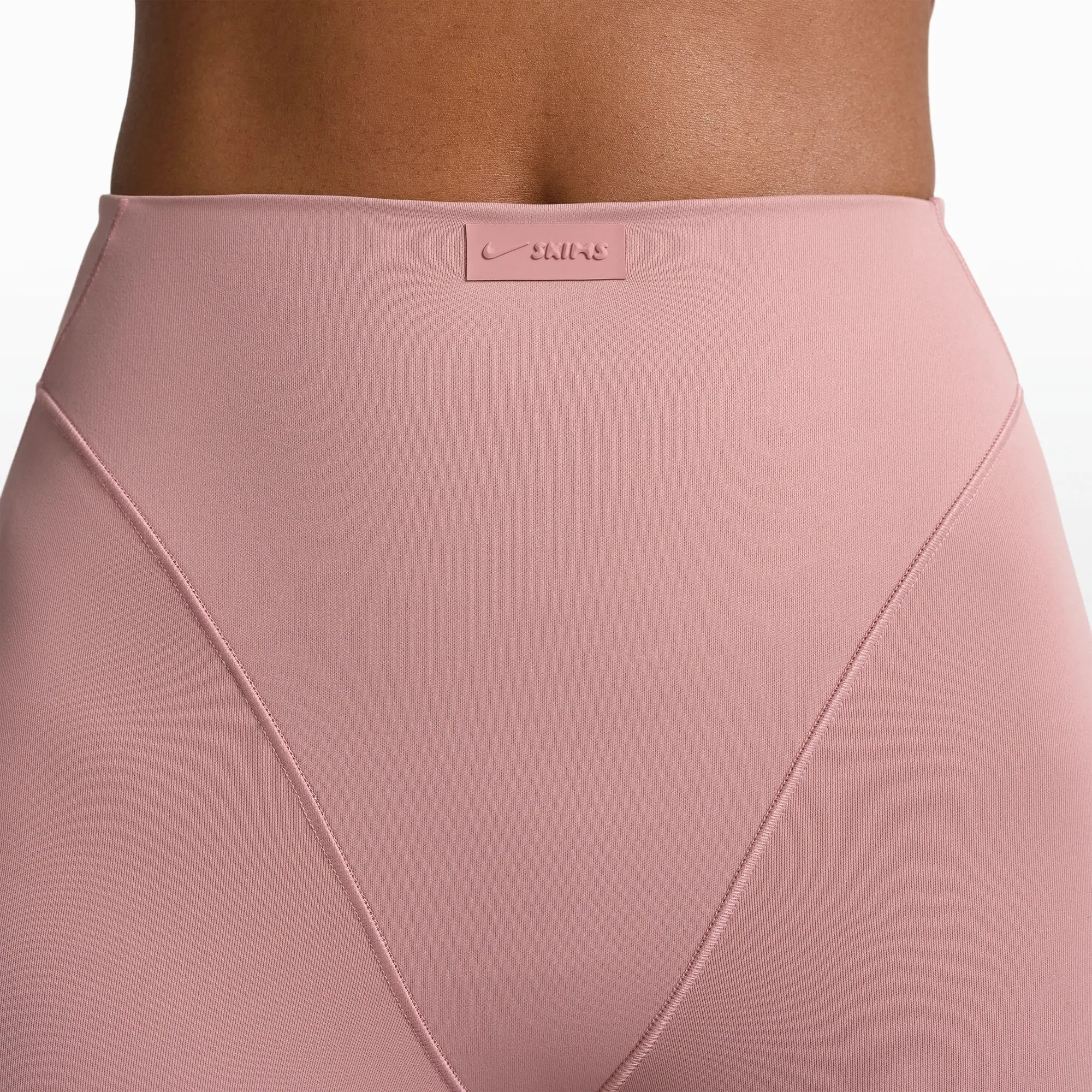 17" V-Line Crop Legging - Image 5