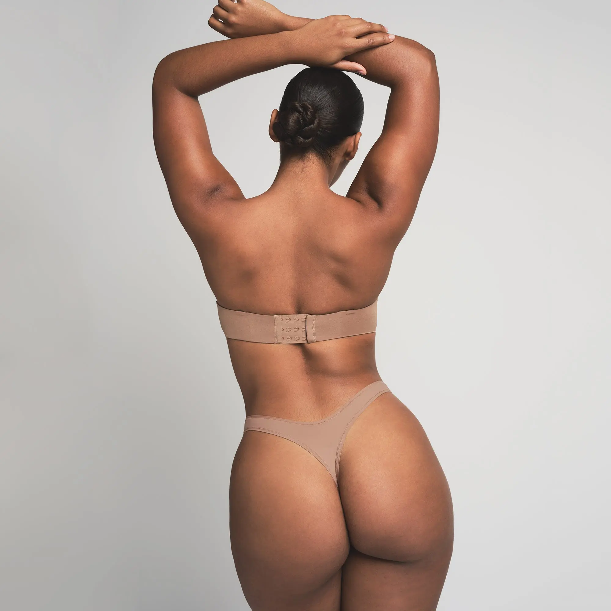 Strapless Push-Up Bra - Image 3
