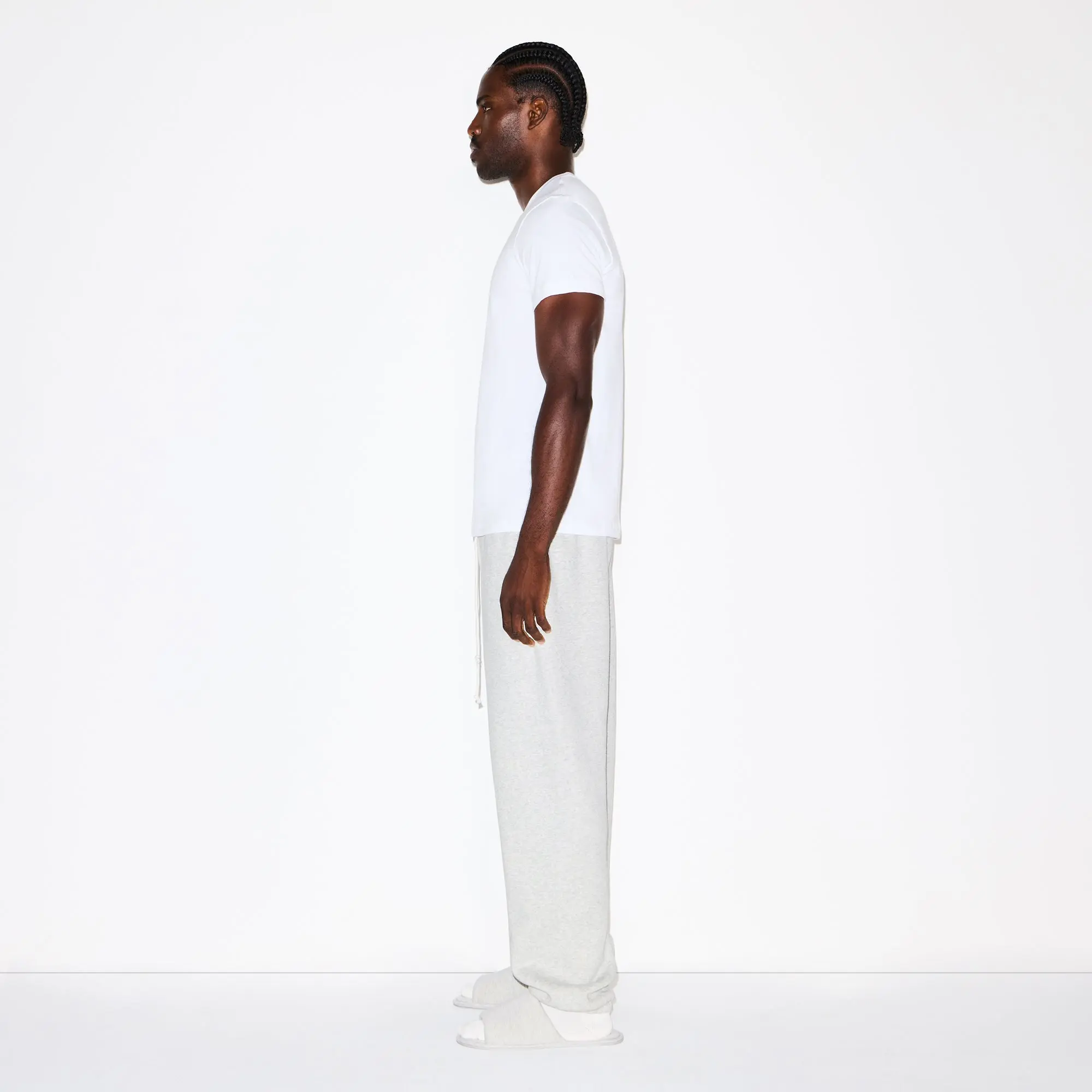 Mens Relaxed Jogger - Image 3