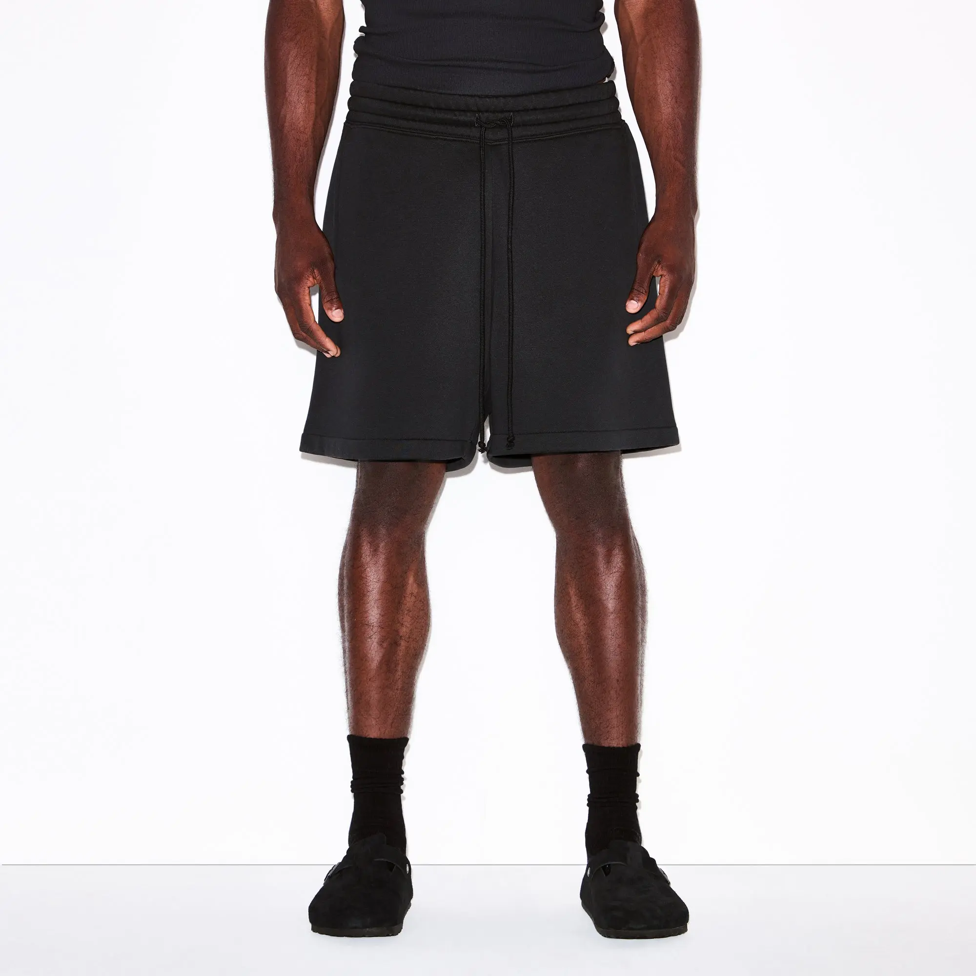 Mens Relaxed Short - Image 3