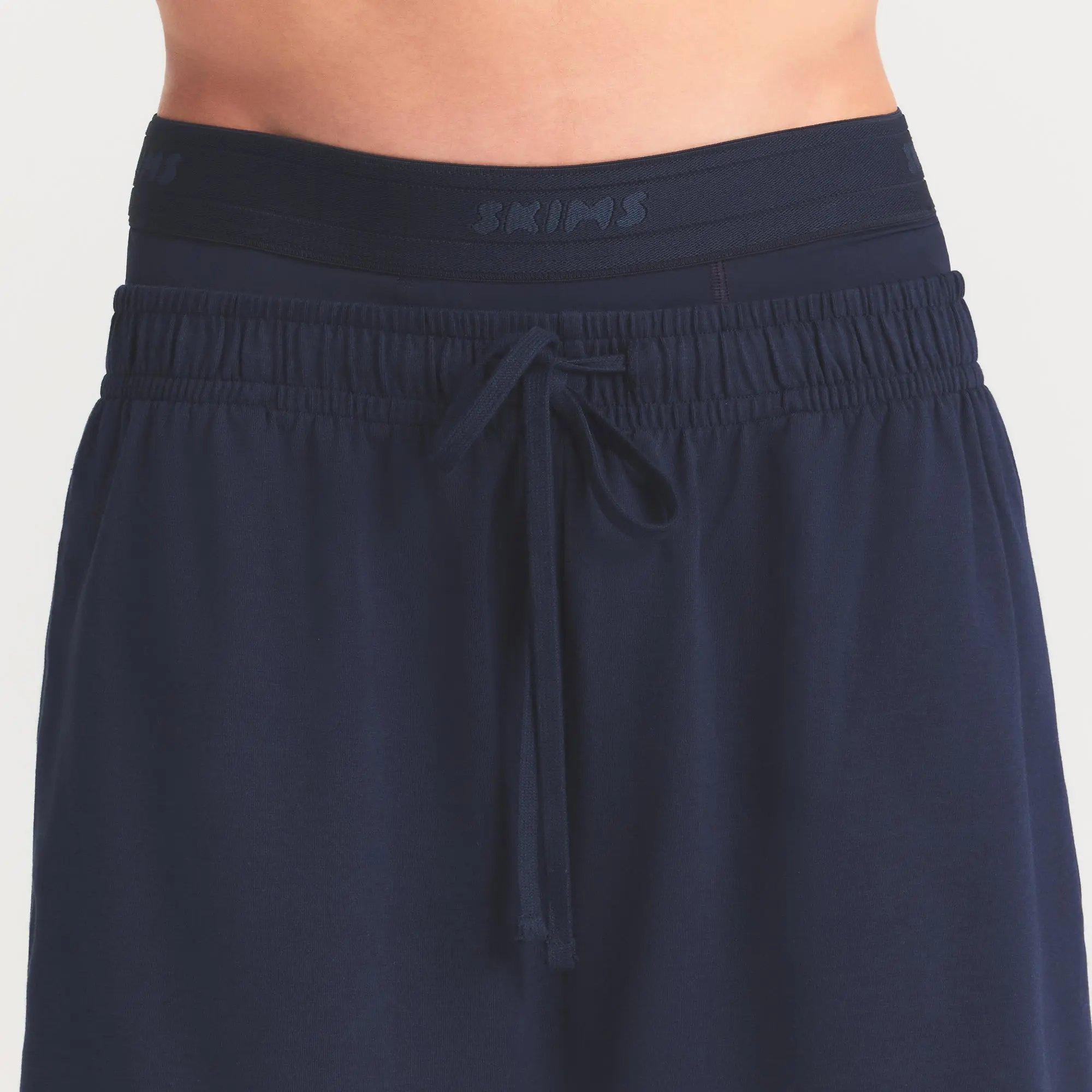 Mens Relaxed Short - Image 3