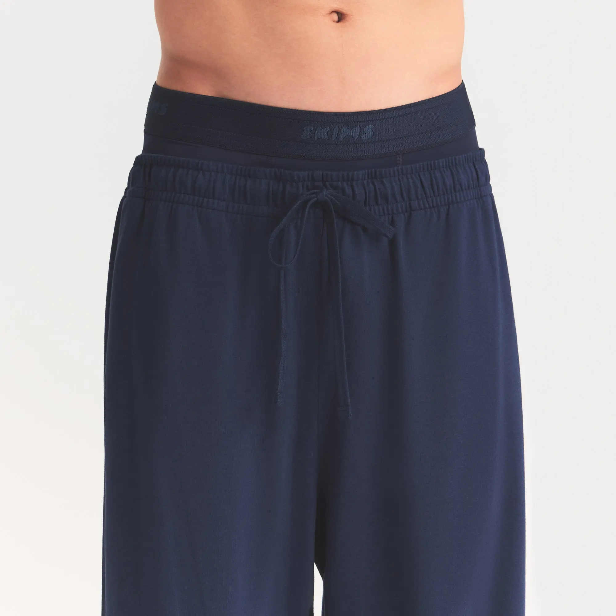 Mens Relaxed Straight Leg Pant - Image 4