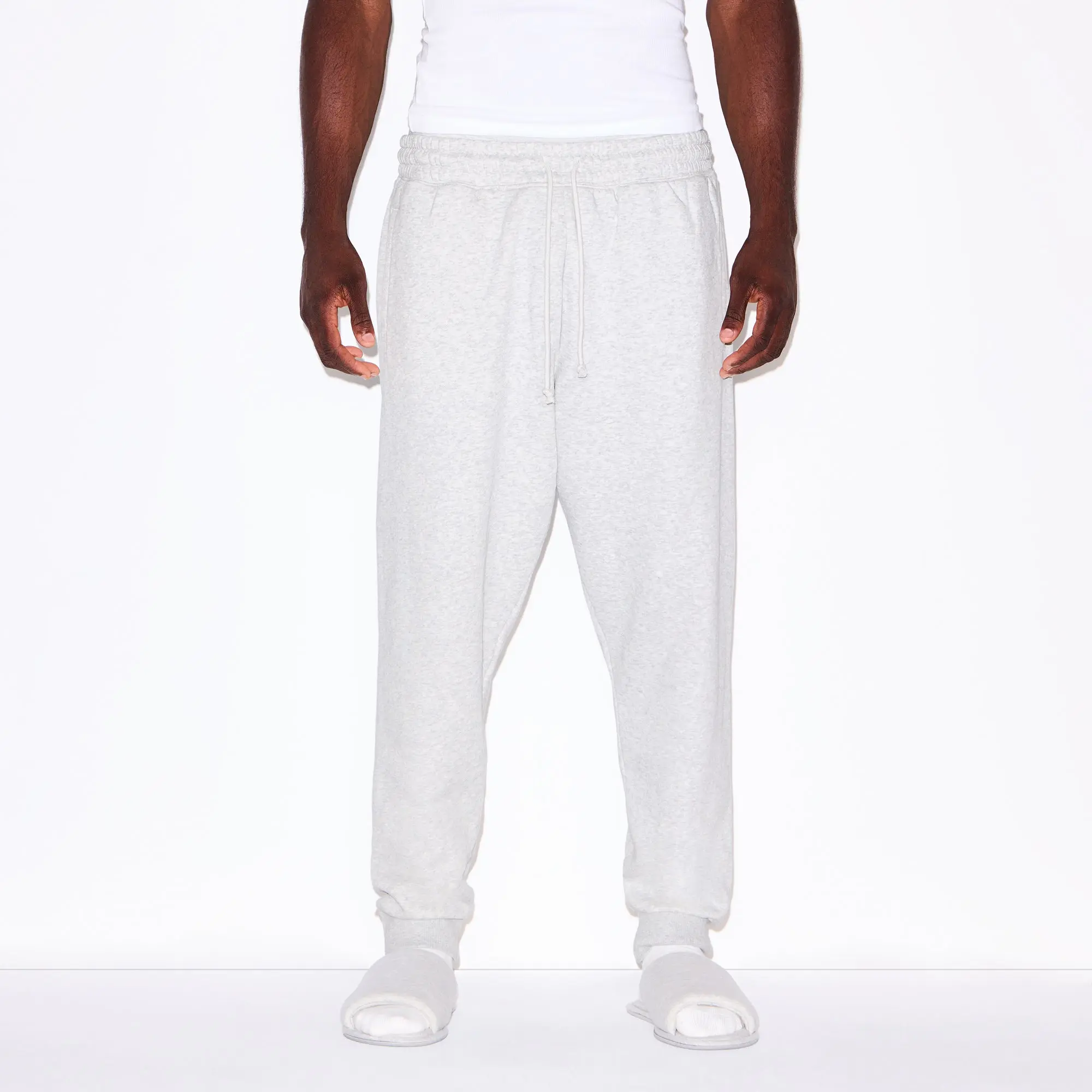 Mens Tapered Jogger - Image 4