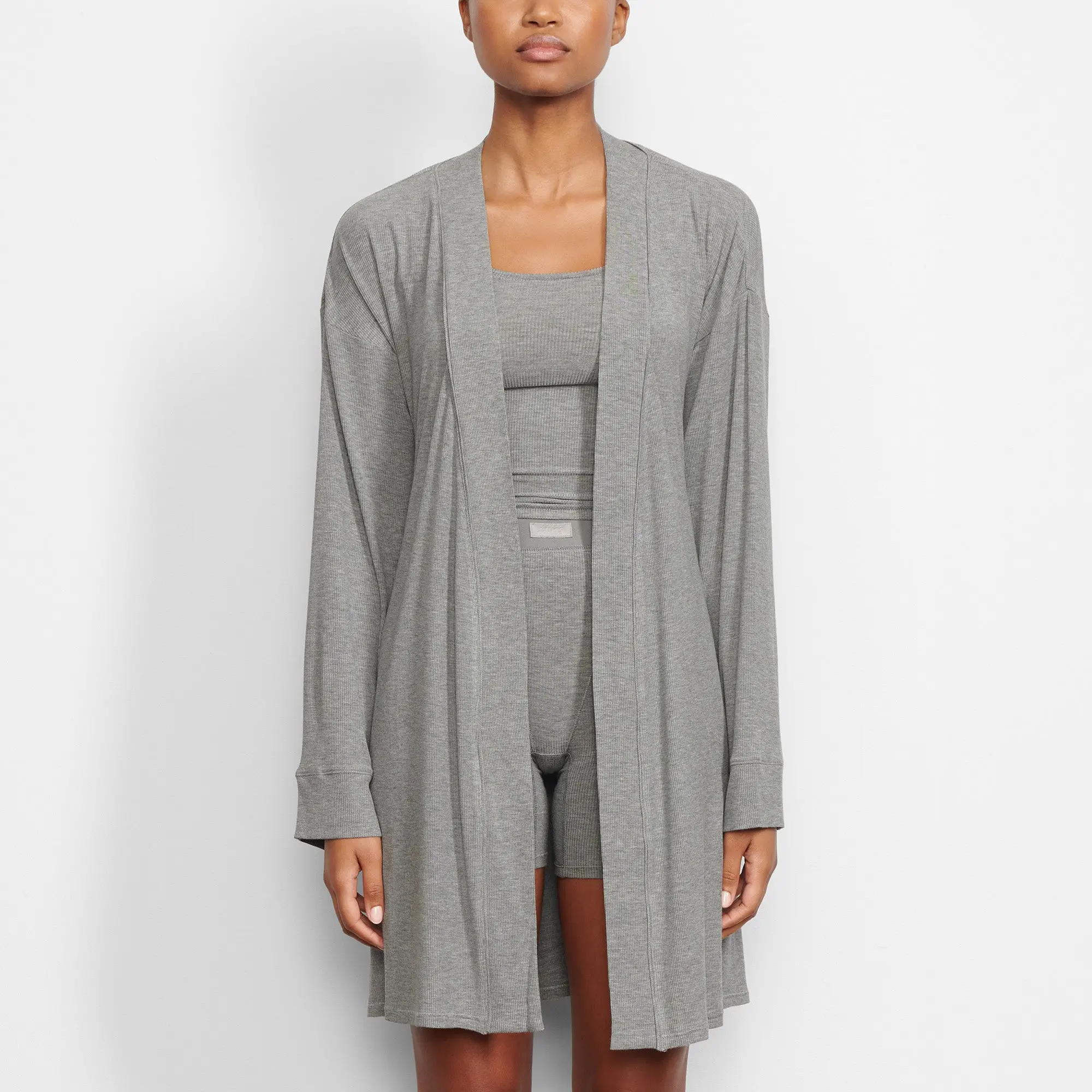 Robe - Image 4