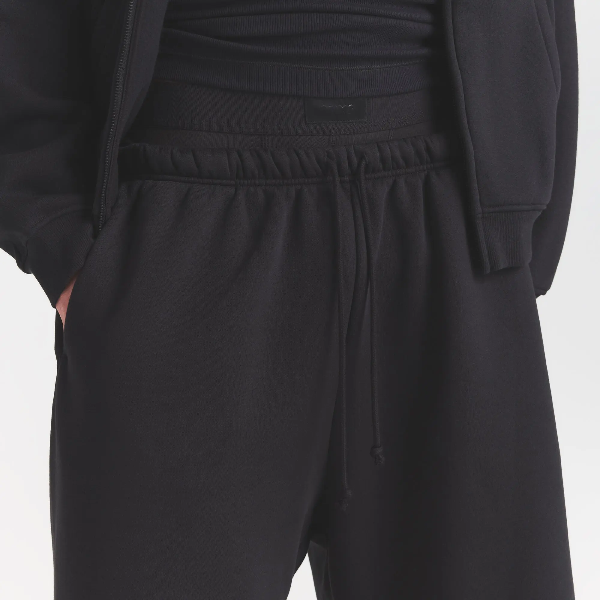 Mens Relaxed Long Short - Image 4