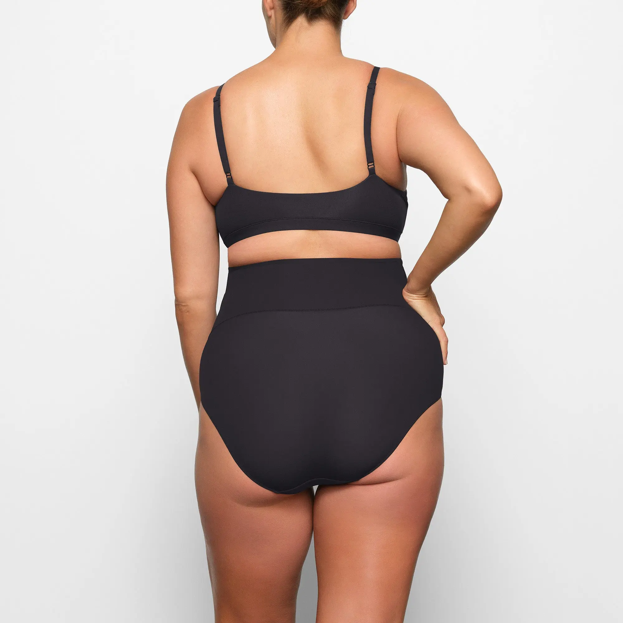 Maternity Pumping Scoop Bralette - Image 3