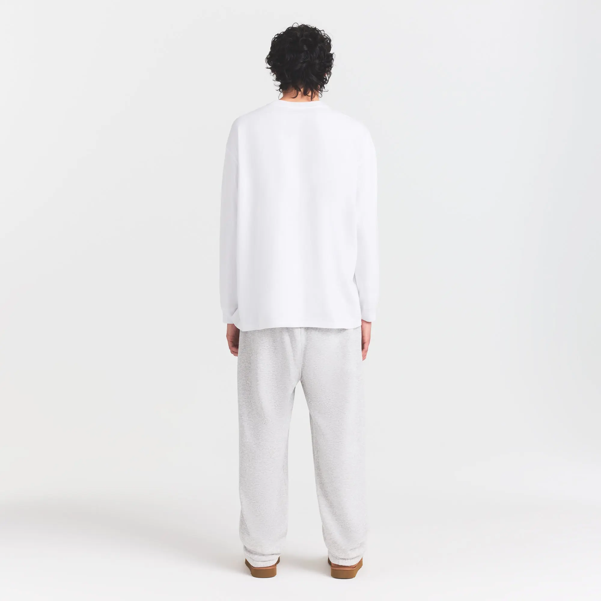 Mens Relaxed Long Sleeve T-Shirt - Image 4