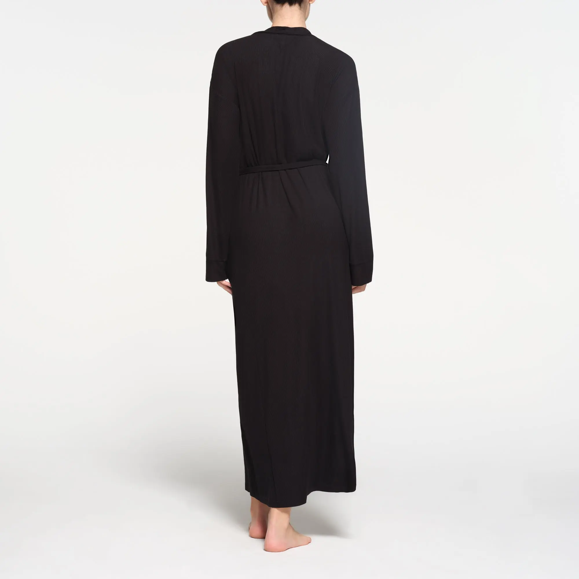 Long Robe - Image 3