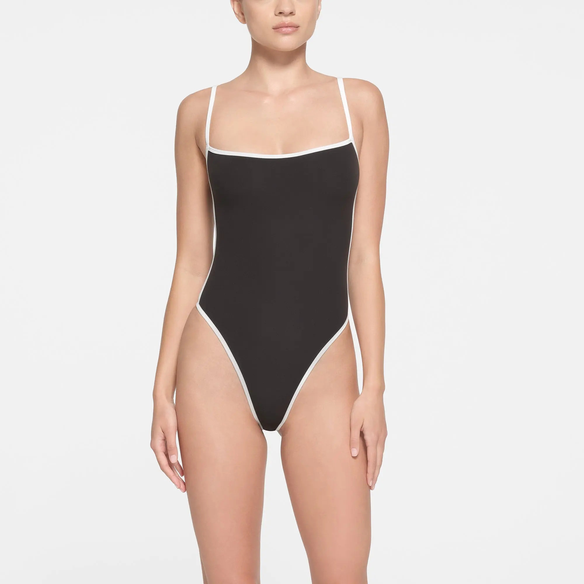 Contrast Trim Scoop Neck Bodysuit